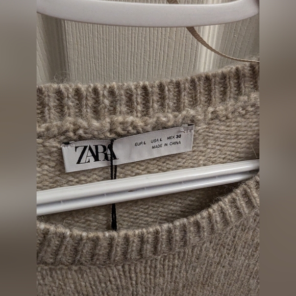 Zara Beige Knit Crewneck Pullover - L - Picture 4 of 4